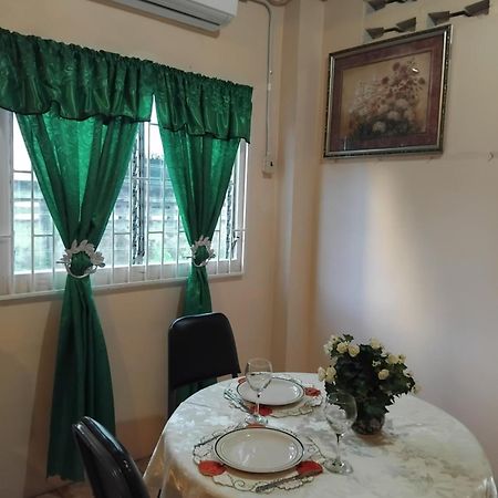 Ravi Vacation Apartment Couva Kültér fotó